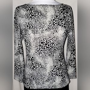 NICOLE MILLER BLACK AND WHITE JERSEY LEOPARD CHEETAH ANIMAL PRINT PULLOVER SZ SM